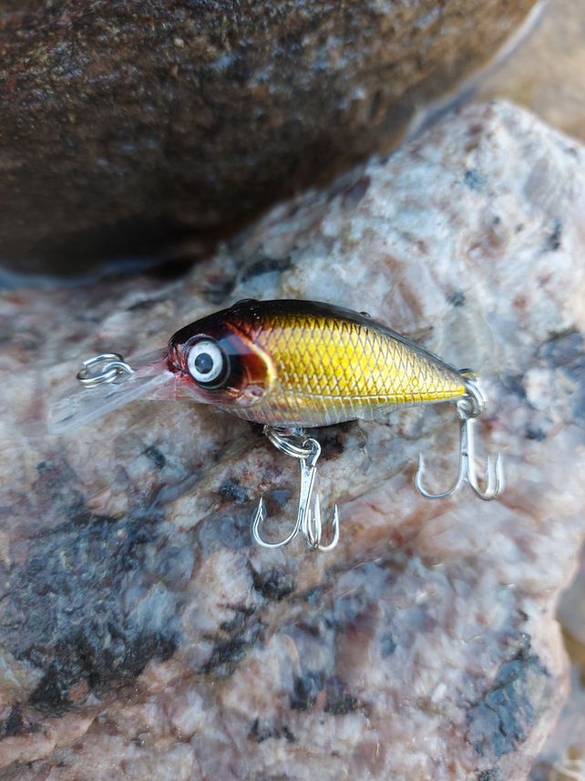 Peukaloinen Wobbler 4 cm 4 g / 4.5 cm 8 g