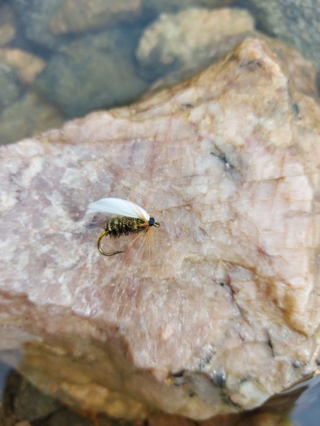 Fly insect 1-hook